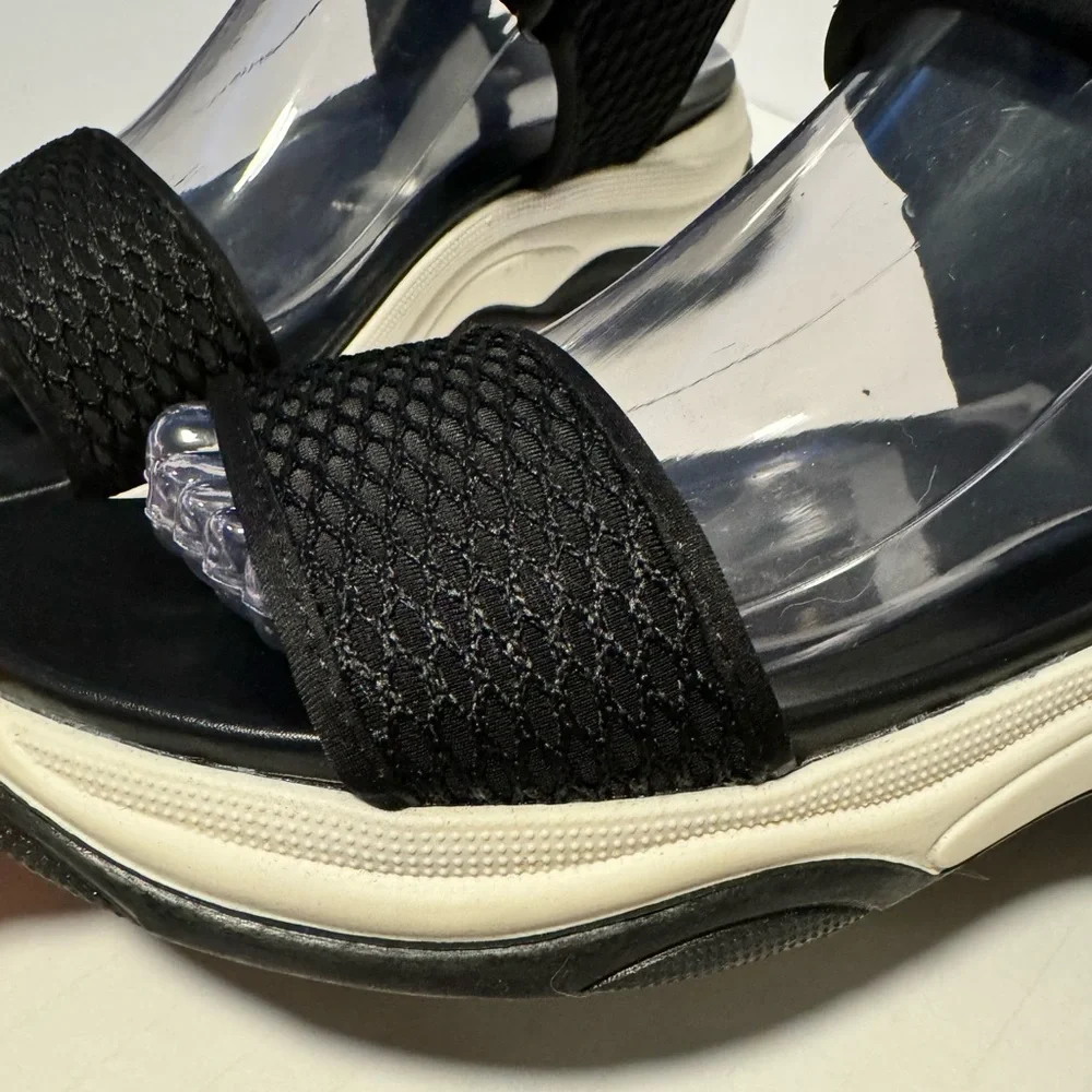 X Appeal Women’s Sandals Size 9 Black Strappy Active Comfortable Adjustable EUC